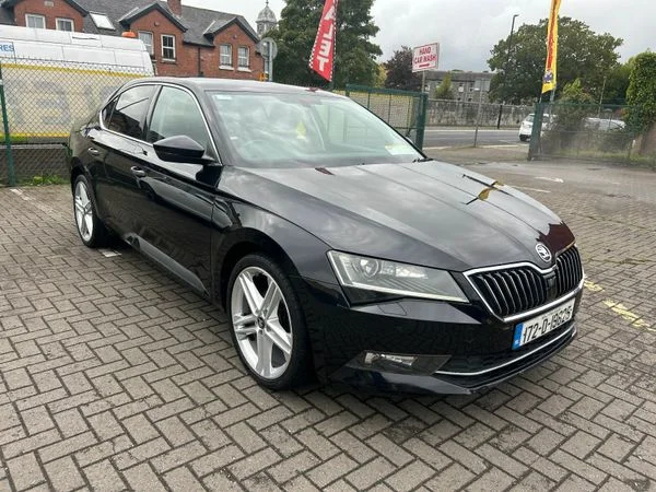 Precut Tint Film Kit For Skoda Superb Station Wagon From 2010 2017 Precut tint film kit for Skoda Superb Break from 2010-2017