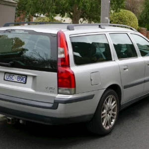 Precut Tint Film Kit For Volvo V 70 Break From 2001 2006 Precut tint film kit for Volvo V 70 Break from 2001-2006