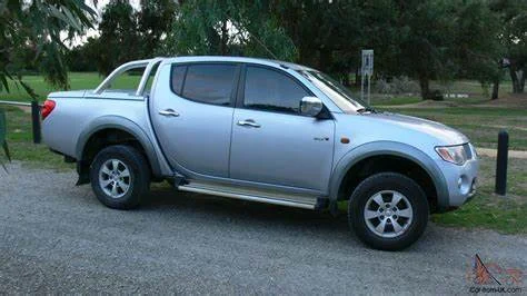 Precut Tint Film Kit For Mistubishi Triton 4 Doors From 2007 2015 Precut tint film kit for Mistubishi Triton 4 Doors from 2007-2015