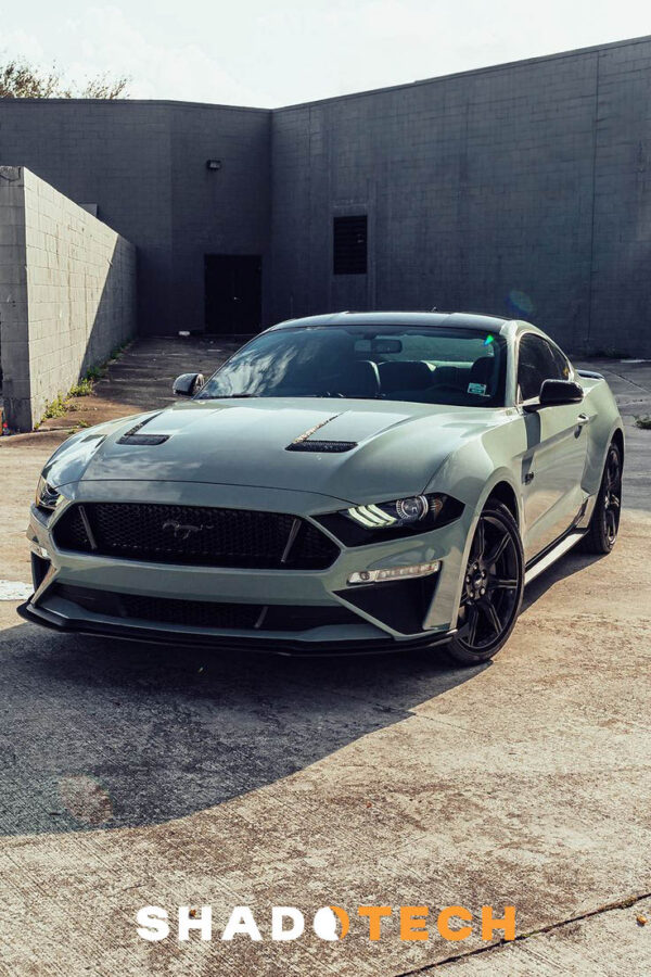 APA Gloss LUNAR ROCK JP/R92.2